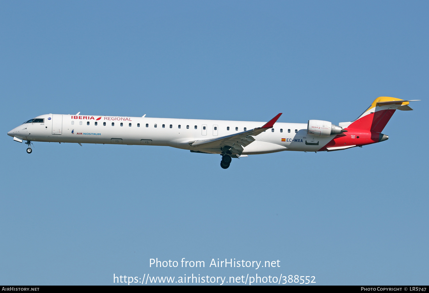 Aircraft Photo of EC-MXA | Bombardier CRJ-1000 (CL-600-2E25) | Iberia Regional | AirHistory.net #388552