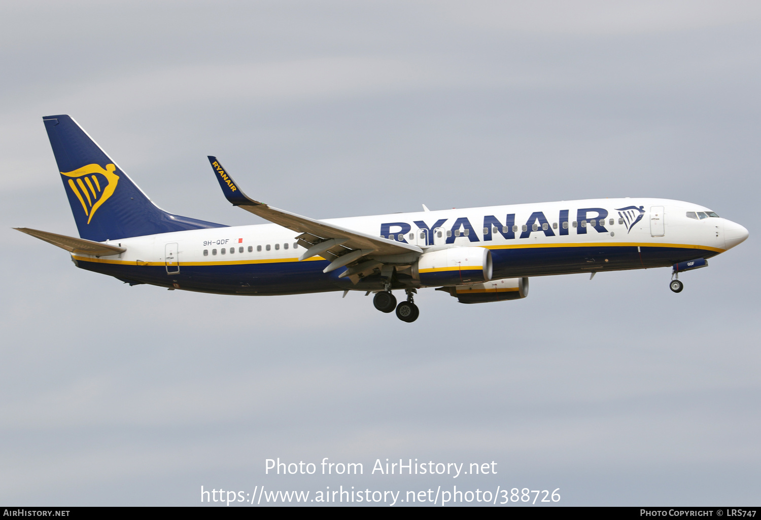 Aircraft Photo of 9H-QDF | Boeing 737-800 | Ryanair | AirHistory.net #388726