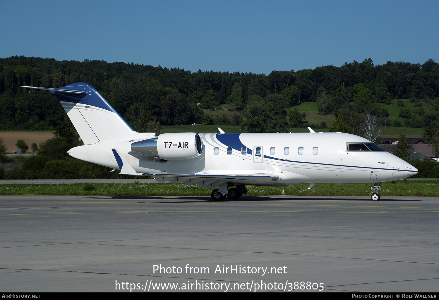 Aircraft Photo of T7-AIR | Bombardier Challenger 650 (CL-600-2B16) | AirHistory.net #388805