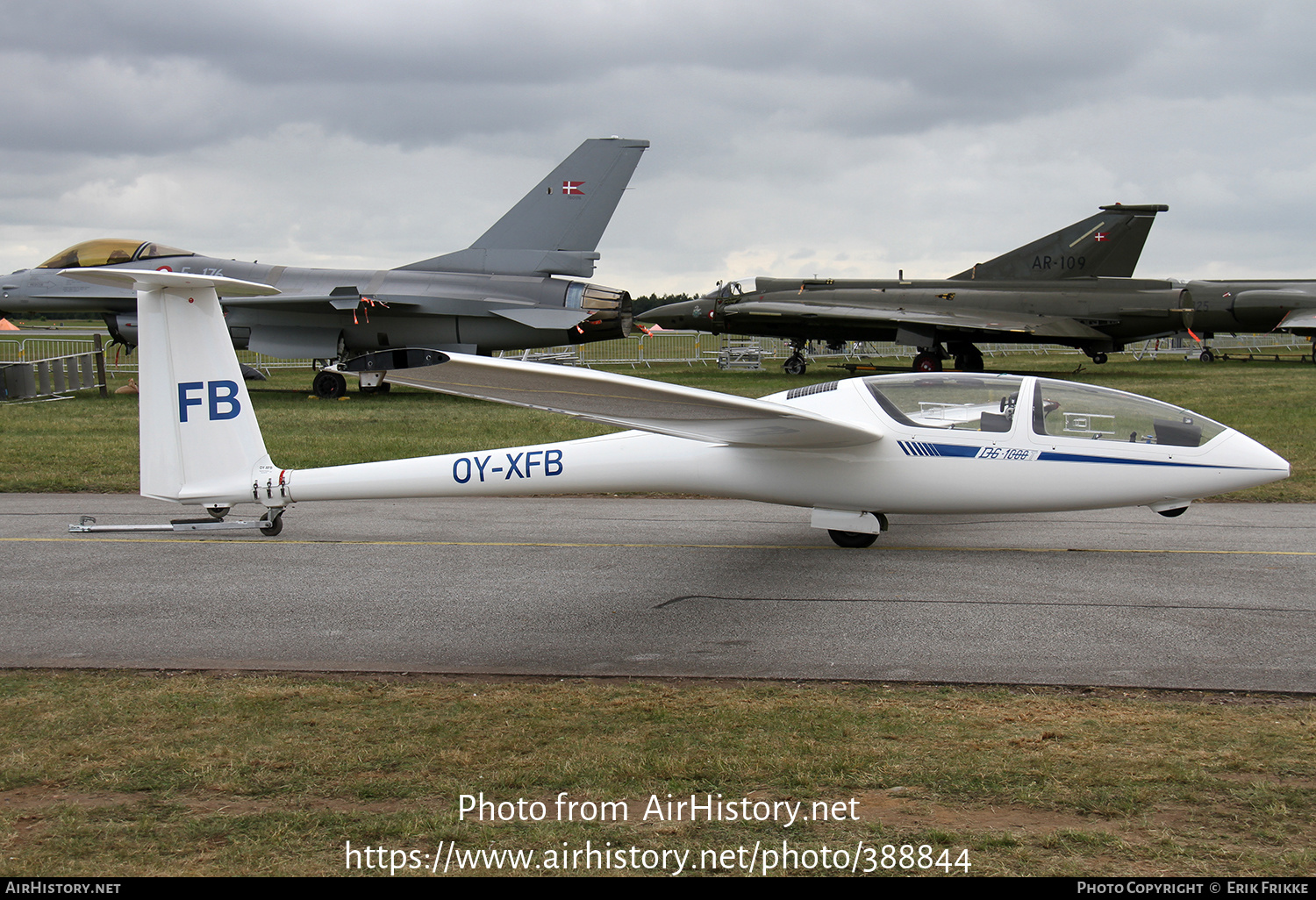 Aircraft Photo of OY-XFB | DG Flugzeugbau DG-1000T | AirHistory.net #388844