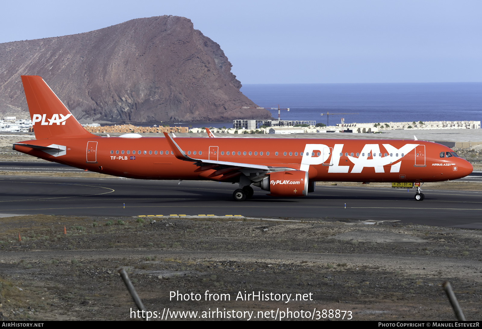 Aircraft Photo of TF-PLB | Airbus A321-251N | Play | AirHistory.net #388873