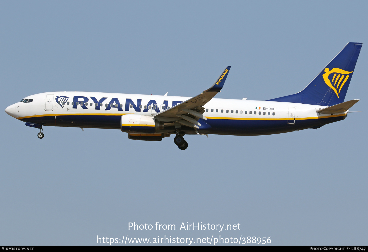 Aircraft Photo of EI-DCF | Boeing 737-8AS | Ryanair | AirHistory.net #388956