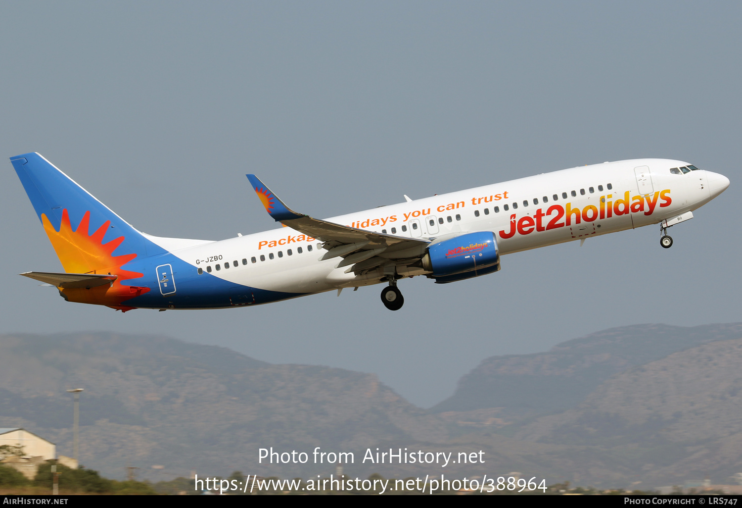 Aircraft Photo of G-JZBO | Boeing 737-800 | Jet2 Holidays | AirHistory.net #388964