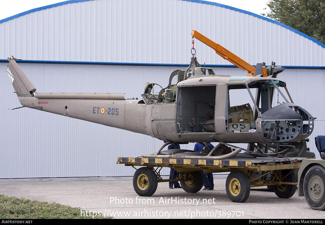 Aircraft Photo of HU.8B-9 | Bell 204B | Spain - Army | AirHistory.net #389701