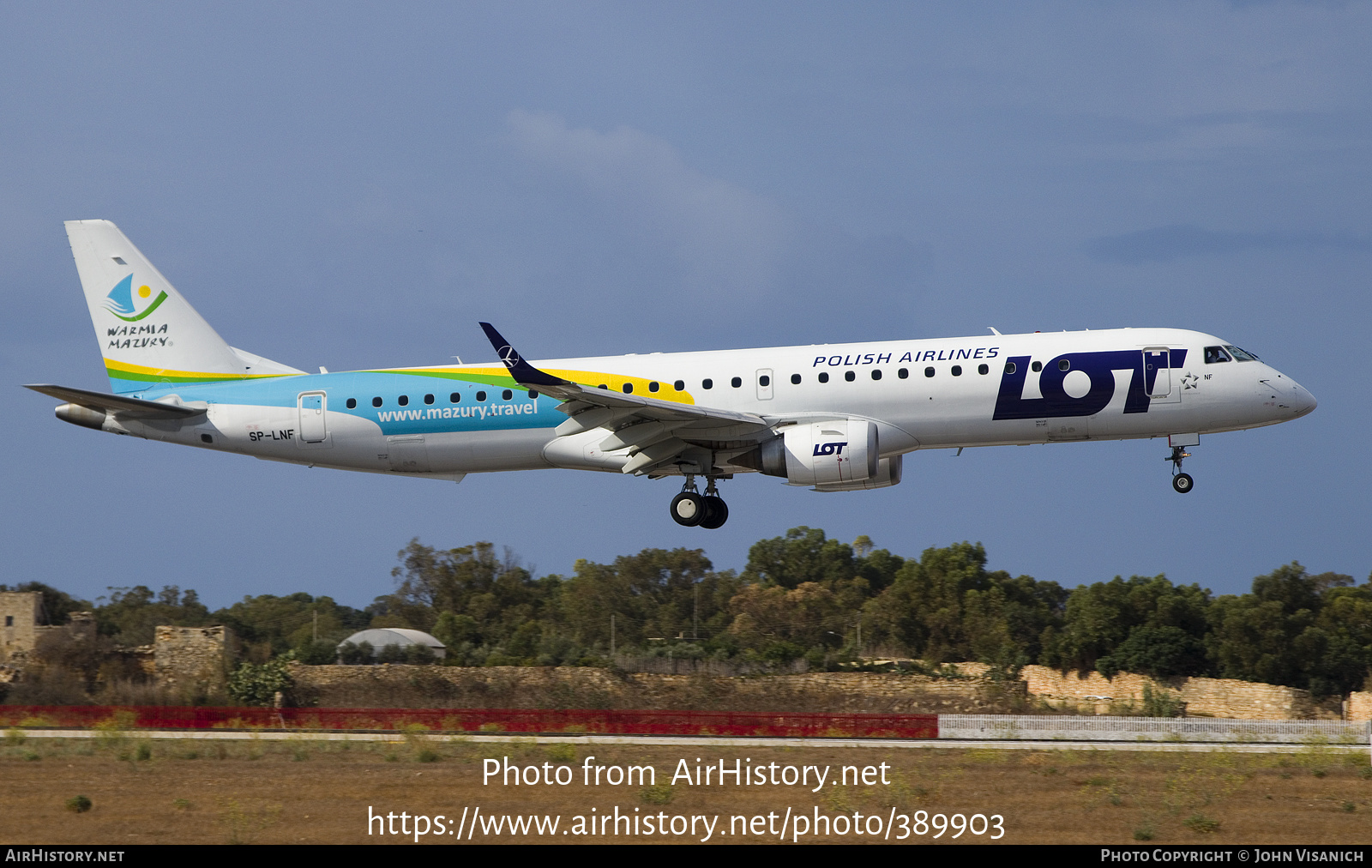 Aircraft Photo of SP-LNF | Embraer 195LR (ERJ-190-200LR) | LOT Polish Airlines - Polskie Linie Lotnicze | AirHistory.net #389903