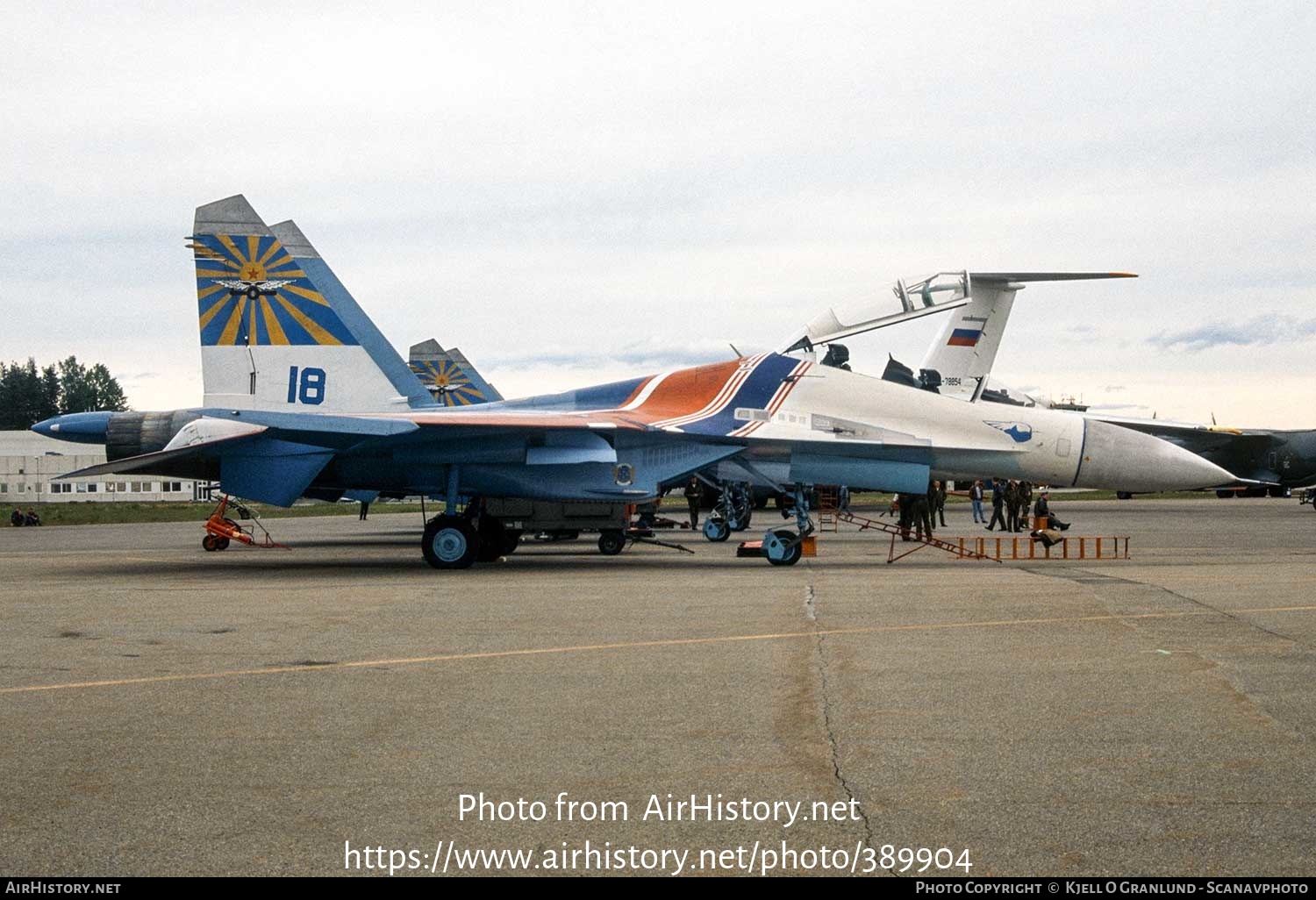 Aircraft Photo of 18 blue | Sukhoi Su-27UB | Russia - Air Force | AirHistory.net #389904