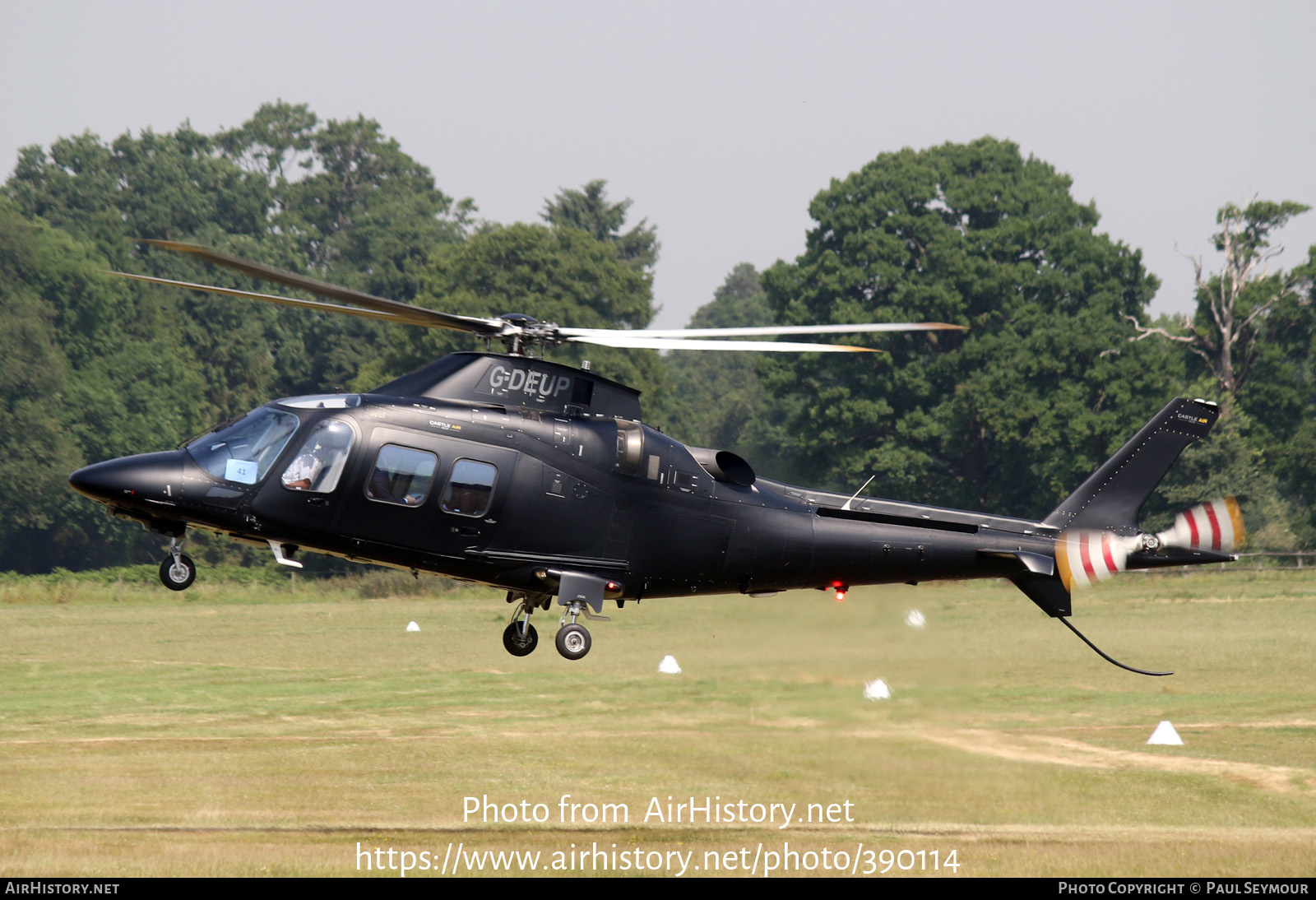 Aircraft Photo of G-DEUP | Agusta A-109S Grand | Castle Air | AirHistory.net #390114