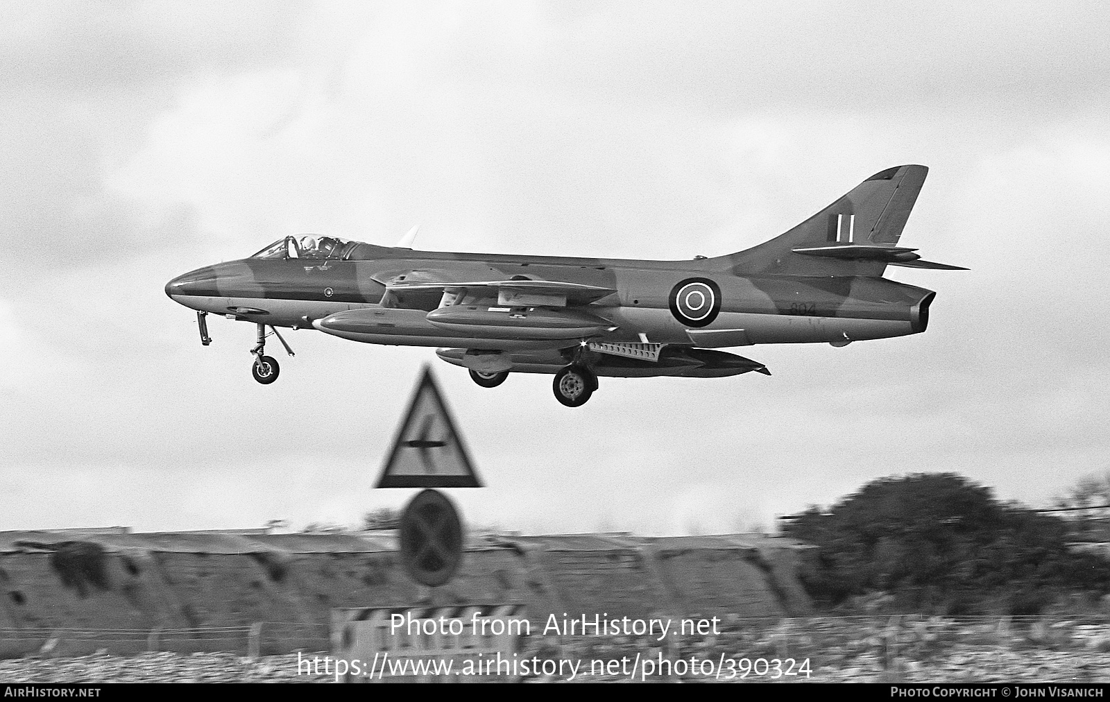 Aircraft Photo of 804 | Hawker Hunter FGA80 | Kenya - Air Force | AirHistory.net #390324