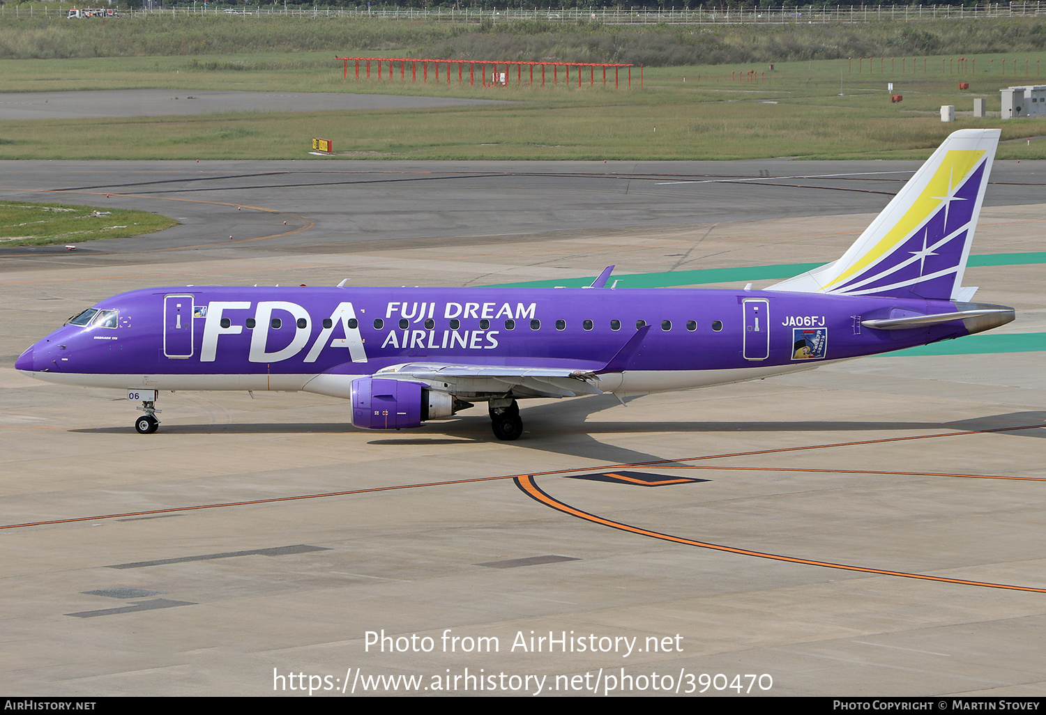 Aircraft Photo of JA06FJ | Embraer 175STD (ERJ-170-200STD) | FDA - Fuji Dream Airlines | AirHistory.net #390470