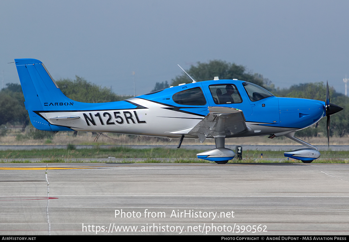 Aircraft Photo of N125RL | Cirrus SR-22T G6-GTS Carbon | AirHistory.net #390562