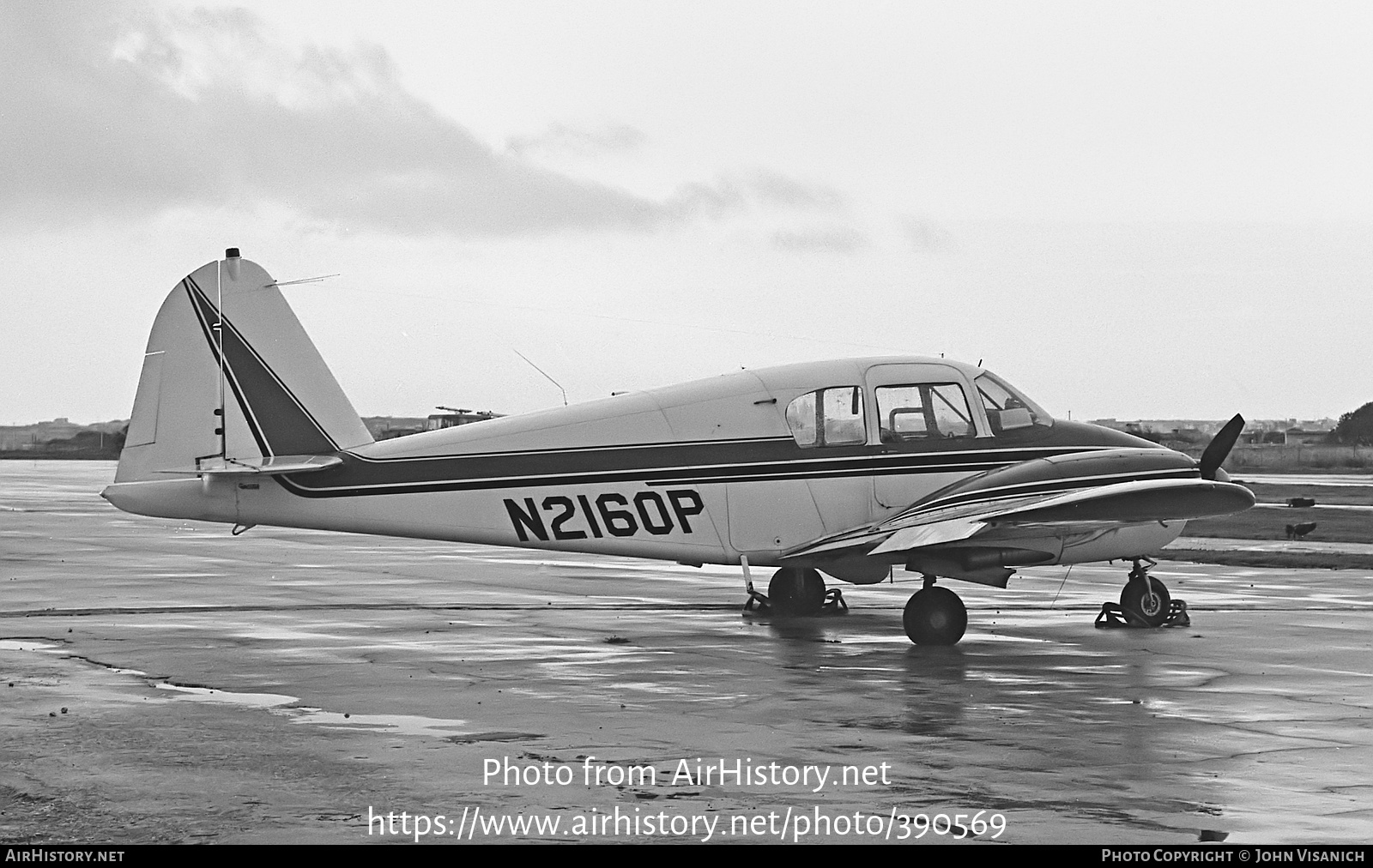 Aircraft Photo of N2160P | Piper PA-23-150 Apache | AirHistory.net #390569