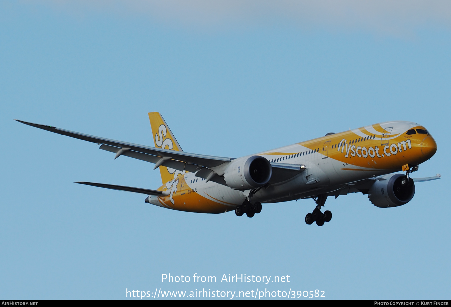 Aircraft Photo of 9V-OJE | Boeing 787-9 Dreamliner | Scoot | AirHistory.net #390582