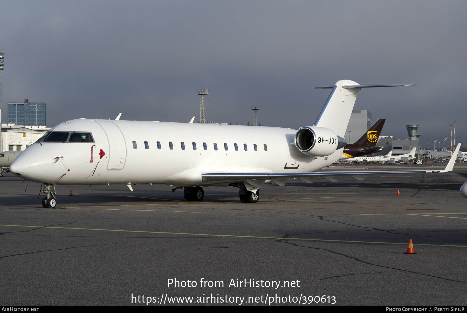 Aircraft Photo of 9H-JOY | Bombardier CRJ-200ER (CL-600-2B19) | AirHistory.net #390613