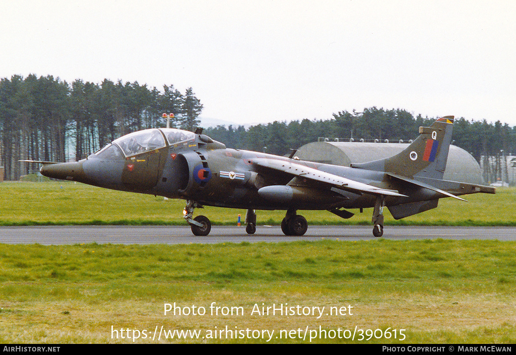 Aircraft Photo of ZD990 | Hawker Siddeley Harrier T4A | UK - Air Force | AirHistory.net #390615