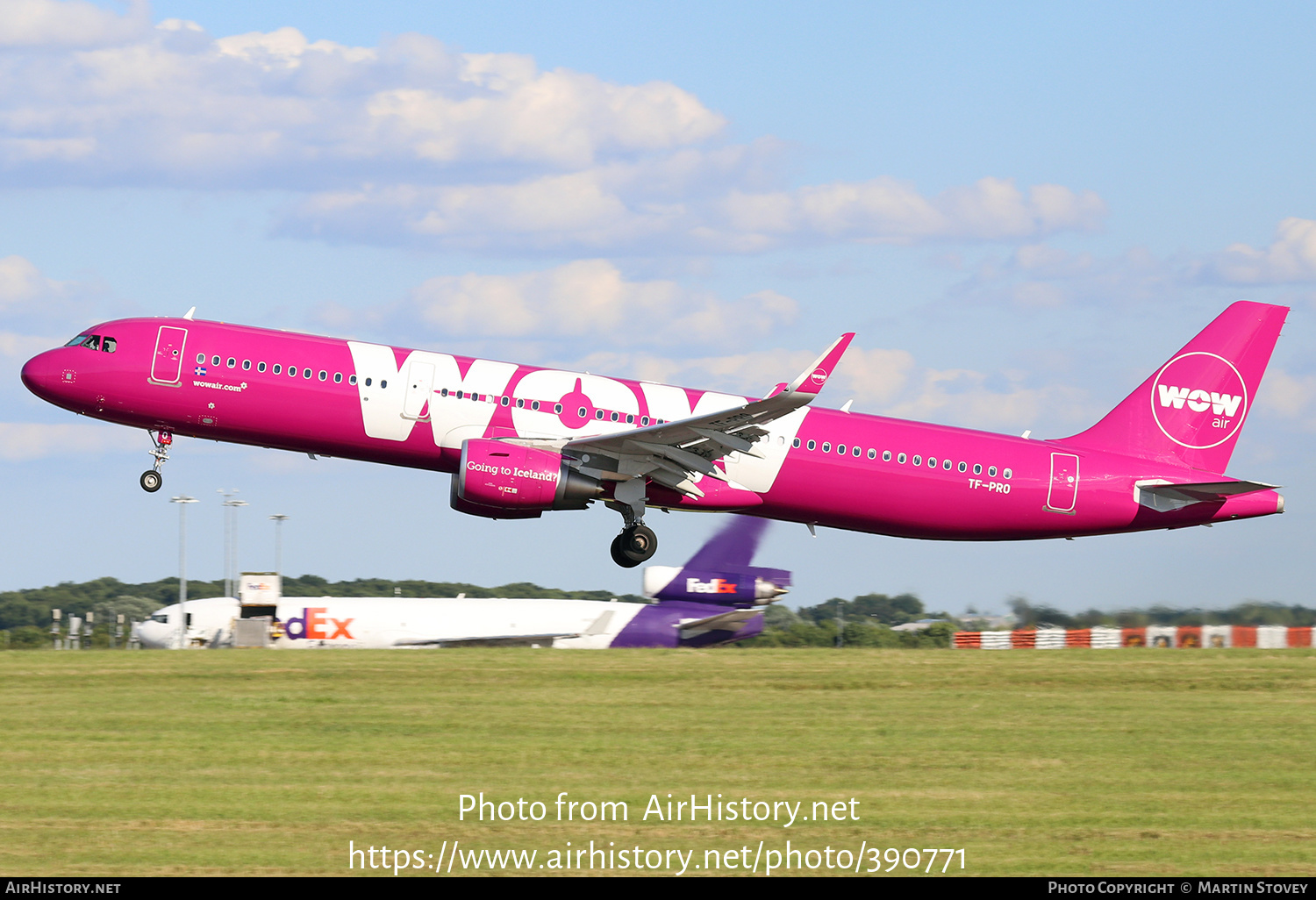 Aircraft Photo of TF-PRO | Airbus A321-211 | WOW Air | AirHistory.net #390771