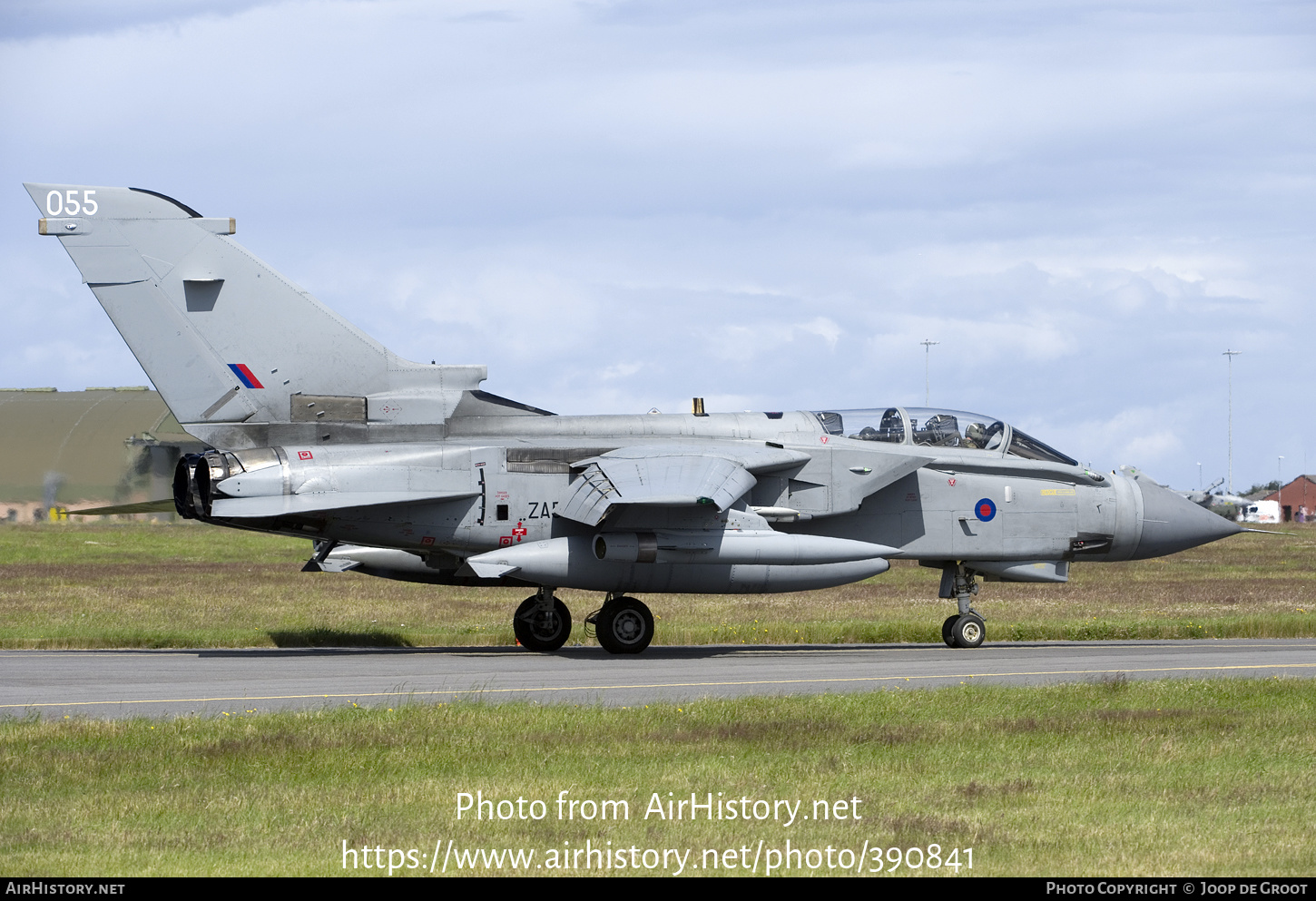 Aircraft Photo of ZA587 | Panavia Tornado GR4 | UK - Air Force | AirHistory.net #390841