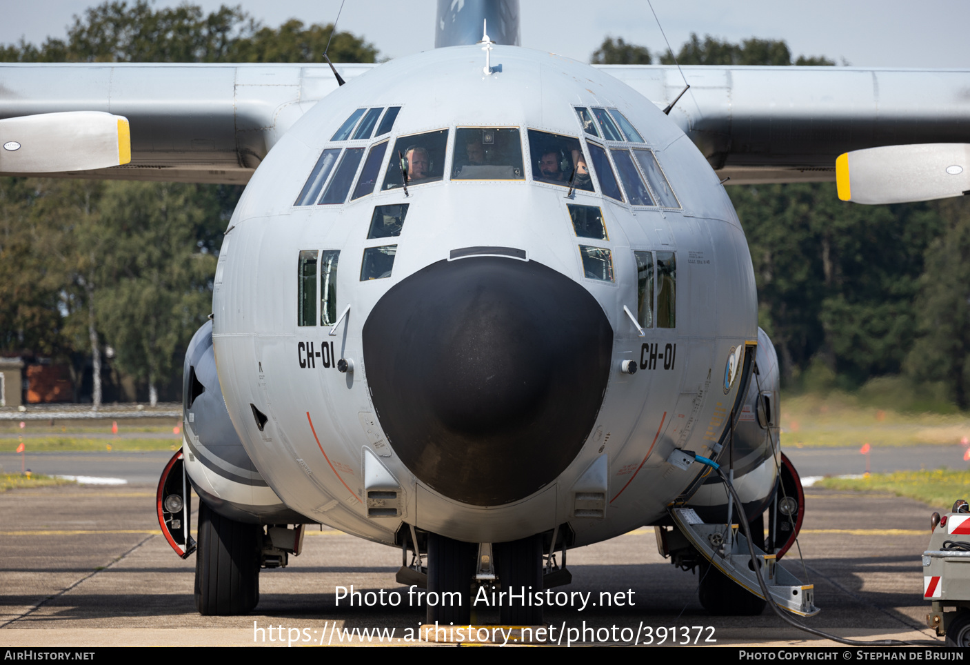 Aircraft Photo of CH-01 | Lockheed C-130H Hercules | Belgium - Air Force | AirHistory.net #391372