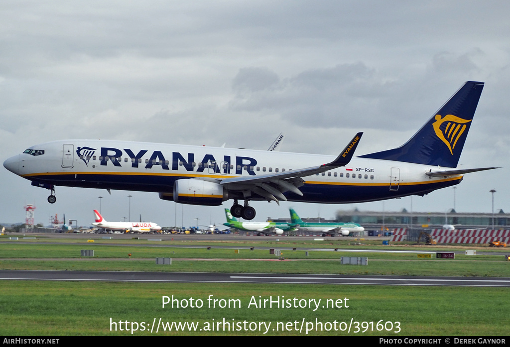 Aircraft Photo of SP-RSG | Boeing 737-800 | Ryanair | AirHistory.net #391603