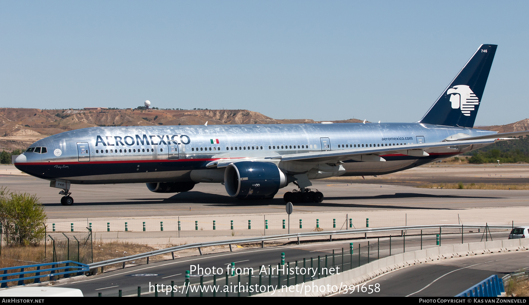 Aircraft Photo of N746AM | Boeing 777-2Q8/ER | AeroMéxico | AirHistory.net #391658