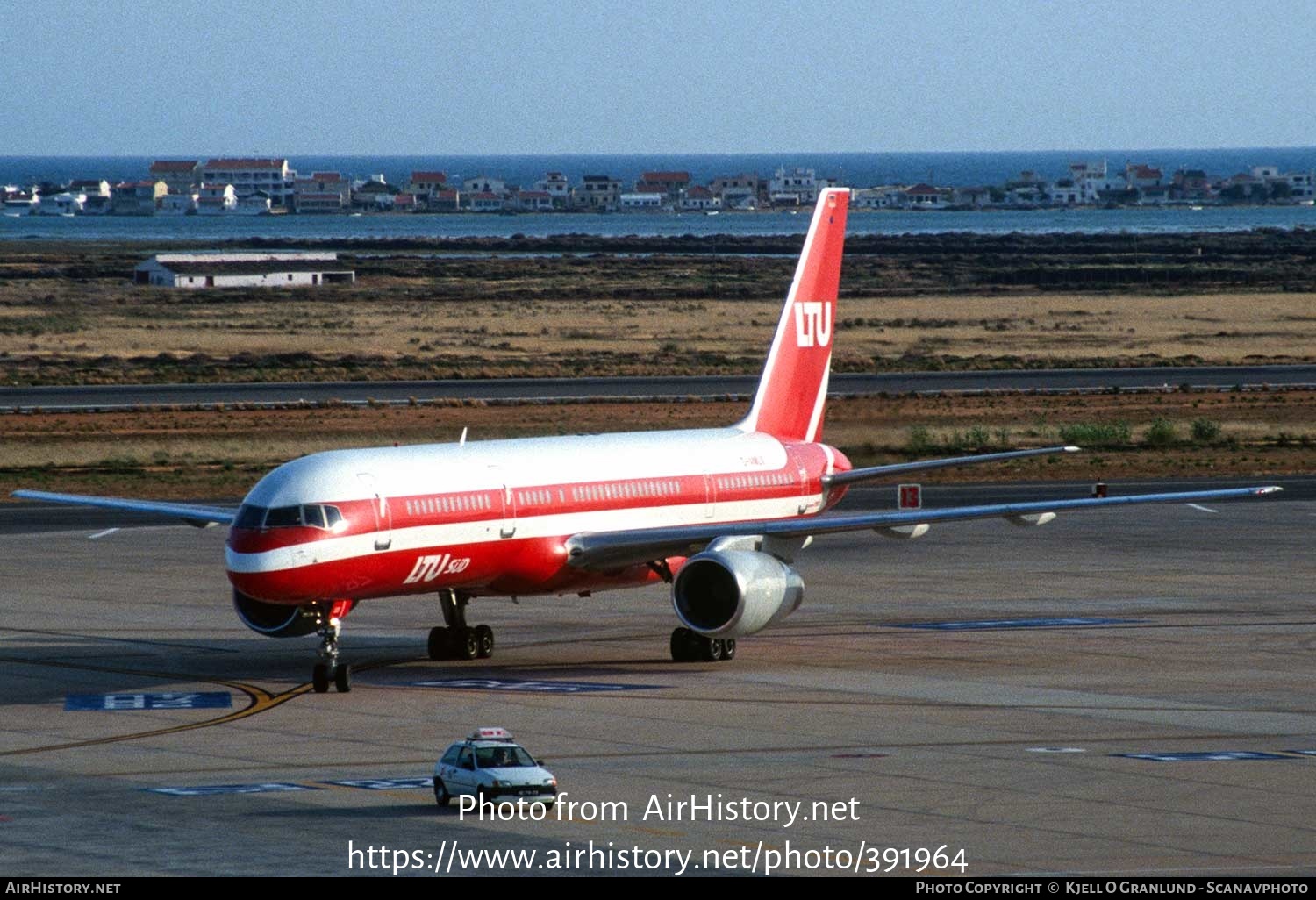 Aircraft Photo of D-AMUX | Boeing 757-2G5 | LTU Süd - Lufttransport-Unternehmen | AirHistory.net #391964