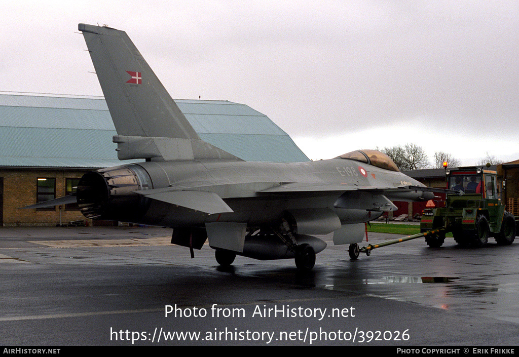 Aircraft Photo of E-198 | General Dynamics F-16A Fighting Falcon | Denmark - Air Force | AirHistory.net #392026