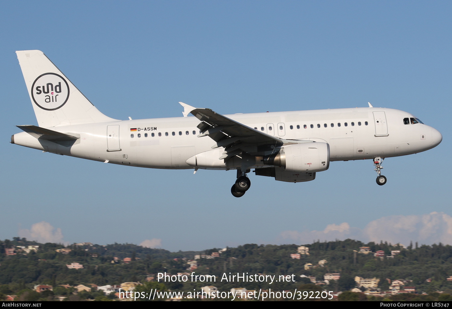 Aircraft Photo of D-ASSM | Airbus A319-112 | Sundair | AirHistory.net #392205