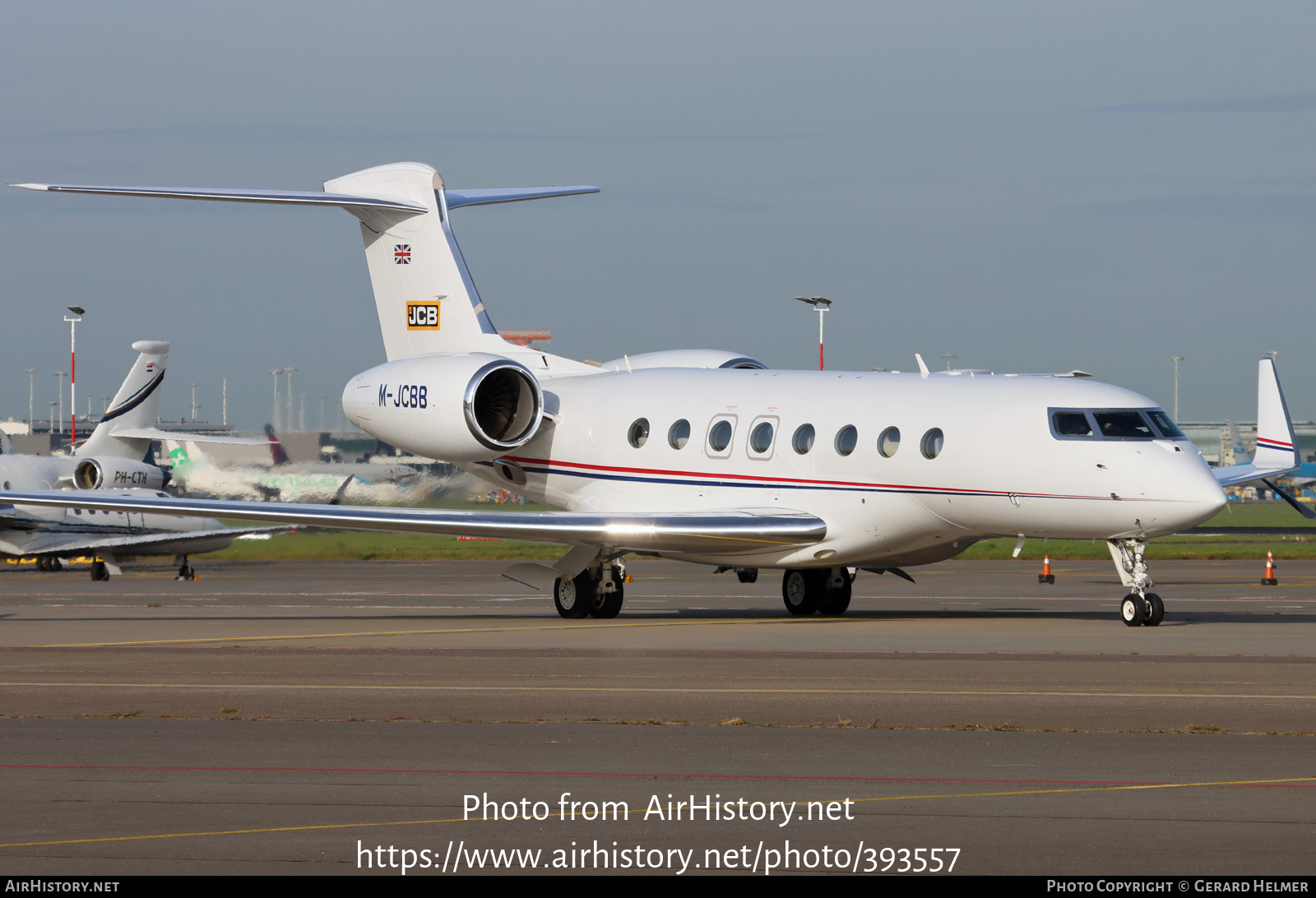 Aircraft Photo of M-JCBB | Gulfstream Aerospace G650 (G-VI) | JCB - J.C. Bamford Excavators | AirHistory.net #393557