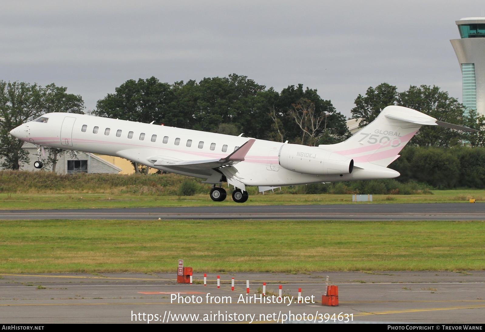 Aircraft Photo of N810KJ | Bombardier Global 7500 (BD-700-2A12) | AirHistory.net #394631