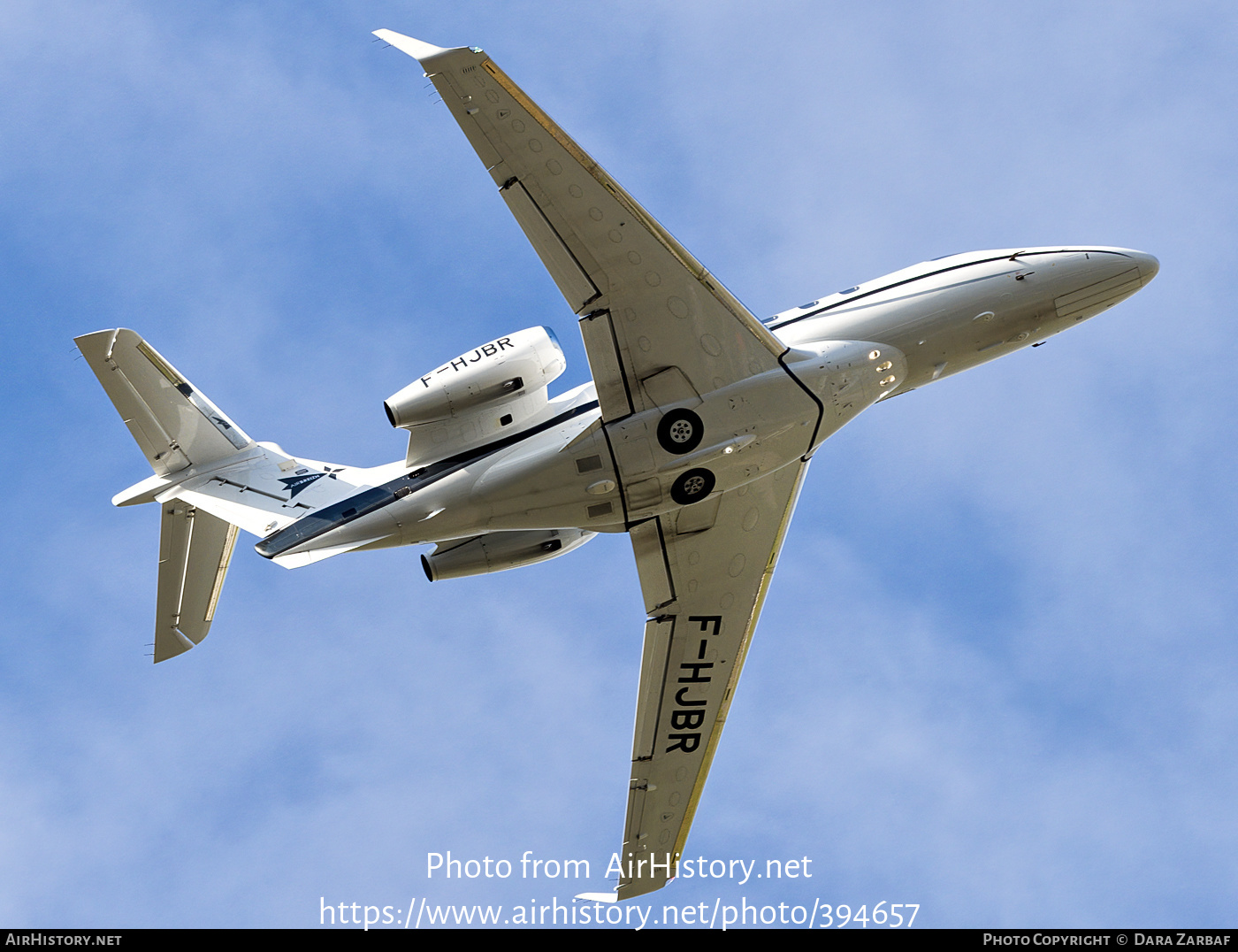 Aircraft Photo of F-HJBR | Embraer EMB-505 Phenom 300 | Air Breizh | AirHistory.net #394657