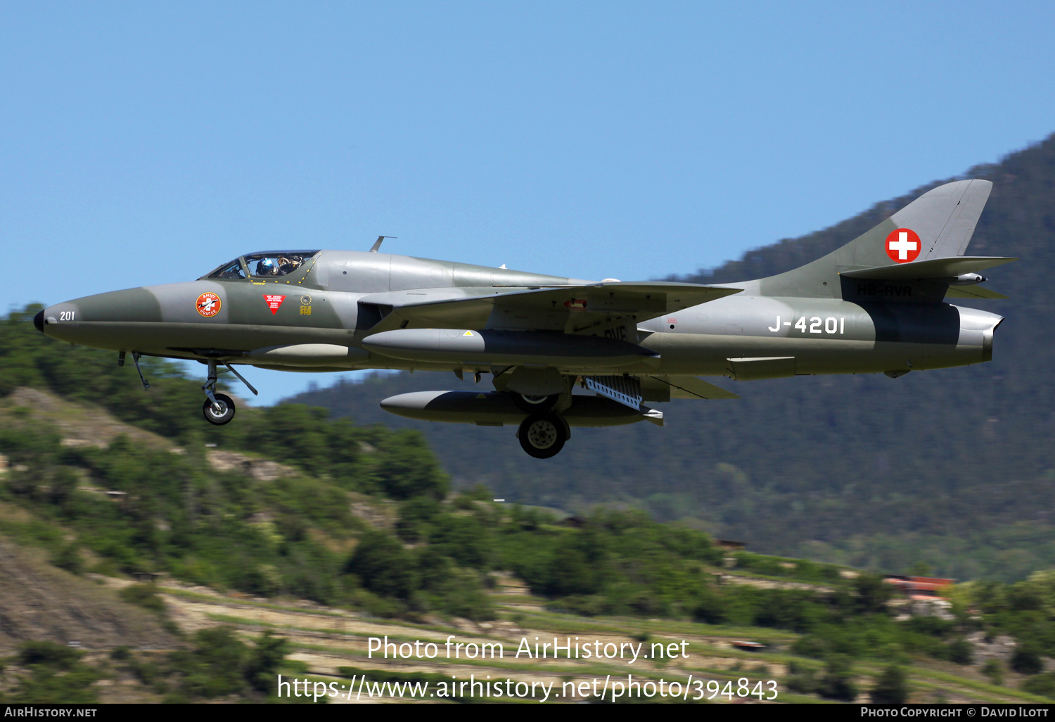 Aircraft Photo of HB-RVR / J-4201 | Hawker Hunter T68 | Switzerland - Air Force | AirHistory.net #394843