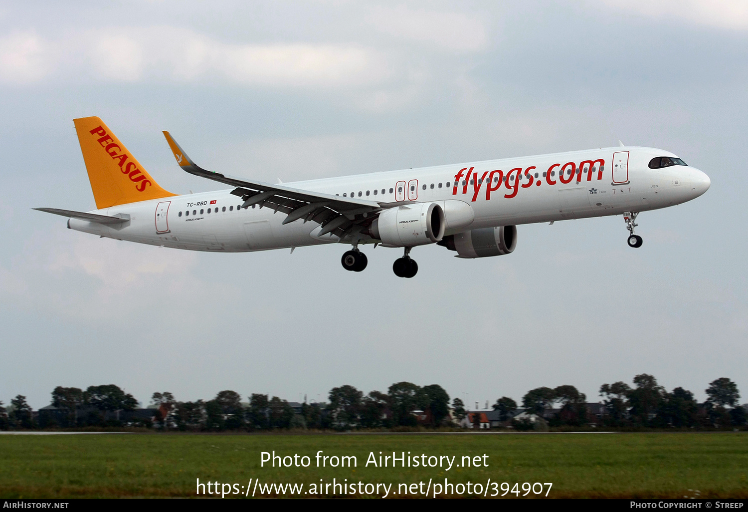 Aircraft Photo of TC-RBD | Airbus A321-251NX | Pegasus Airlines | AirHistory.net #394907