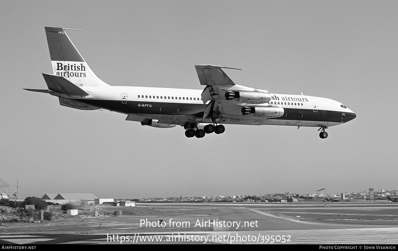 Aircraft Photo of G-APFG | Boeing 707-436 | British Airtours | AirHistory.net #395052