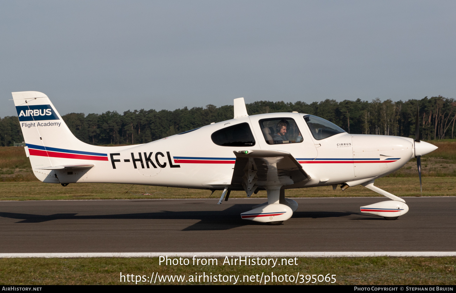 Aircraft Photo of F-HKCL | Cirrus SR-22 G3 | Airbus Flight Academy | AirHistory.net #395065