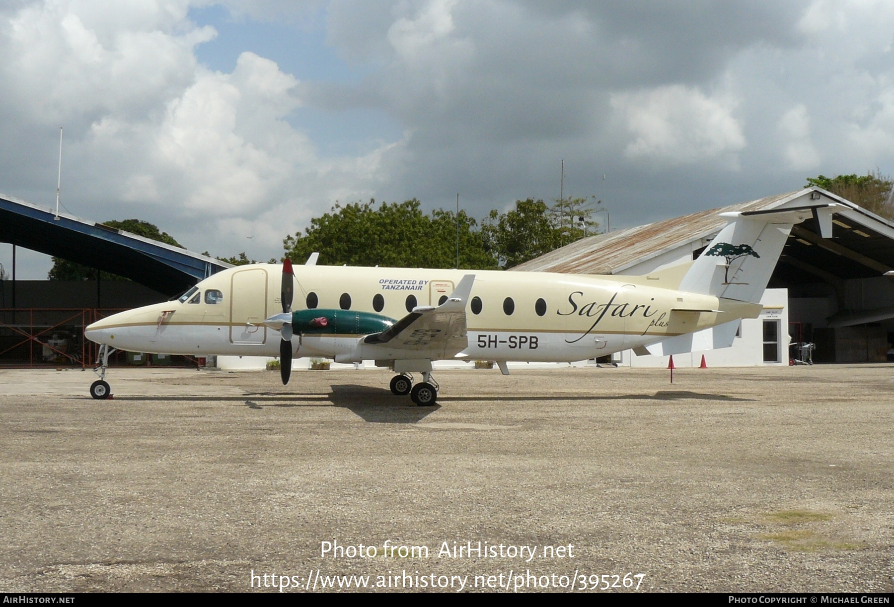 Aircraft Photo of 5H-SPB | Raytheon 1900D | Safari Plus | AirHistory.net #395267