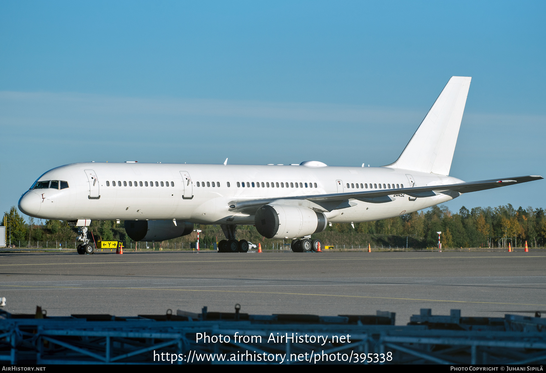 Aircraft Photo of 02-4452 / 24452 | Boeing C-32B (757-23A) | USA - Air Force | AirHistory.net #395338