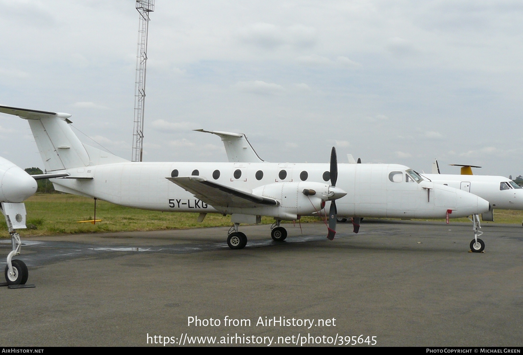 Aircraft Photo of 5Y-LKG | Beech 1900C | AirHistory.net #395645