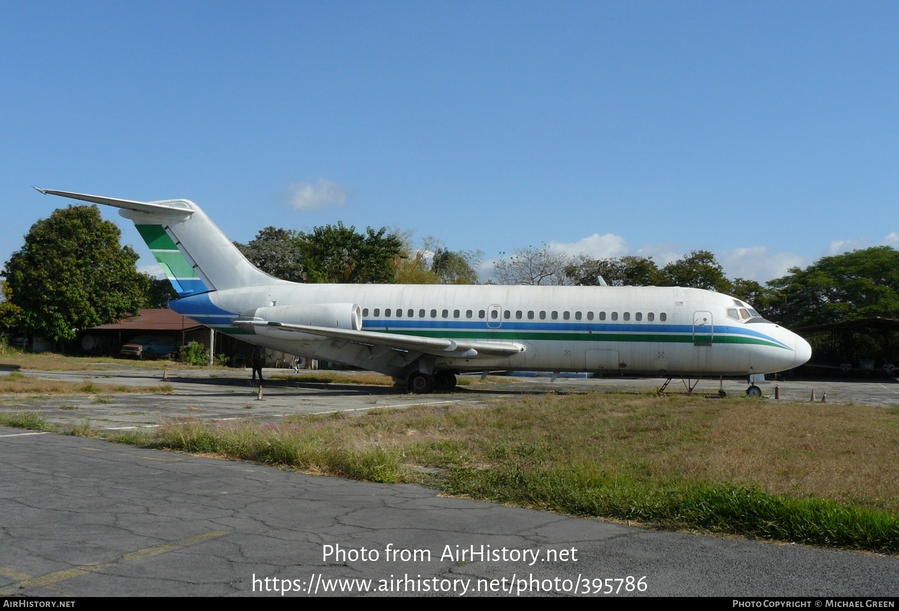 Aircraft Photo of N813TL | Douglas DC-9-15 | AirHistory.net #395786