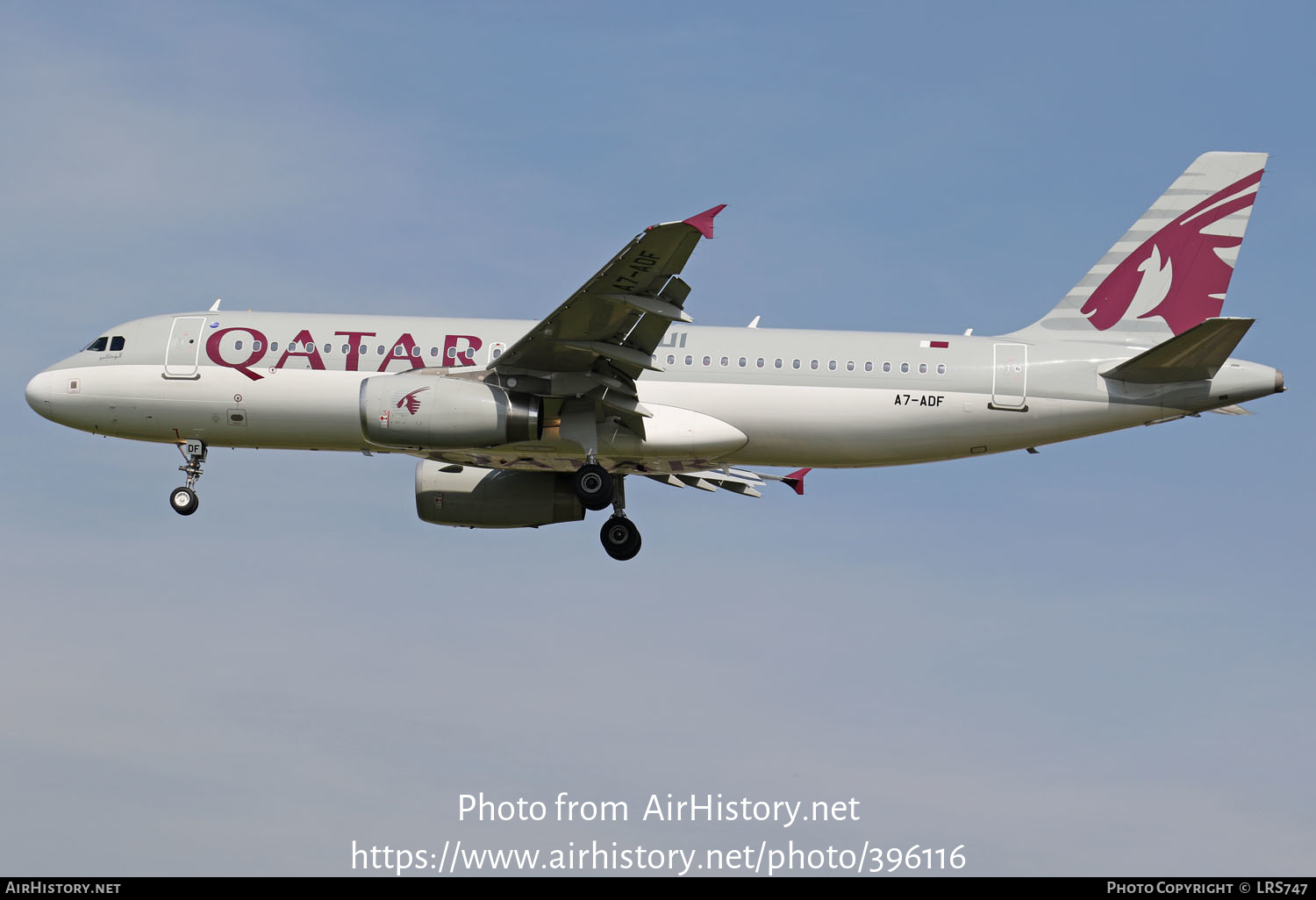 Aircraft Photo of A7-ADF | Airbus A320-232 | Qatar Airways | AirHistory.net #396116