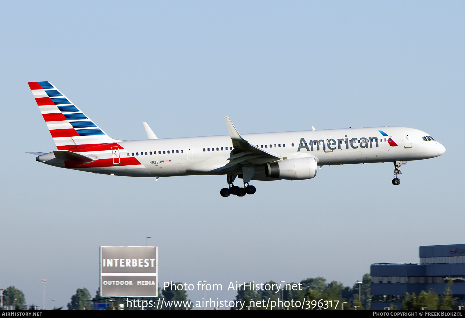 Aircraft Photo of N938UW | Boeing 757-2B7 | American Airlines | AirHistory.net #396317