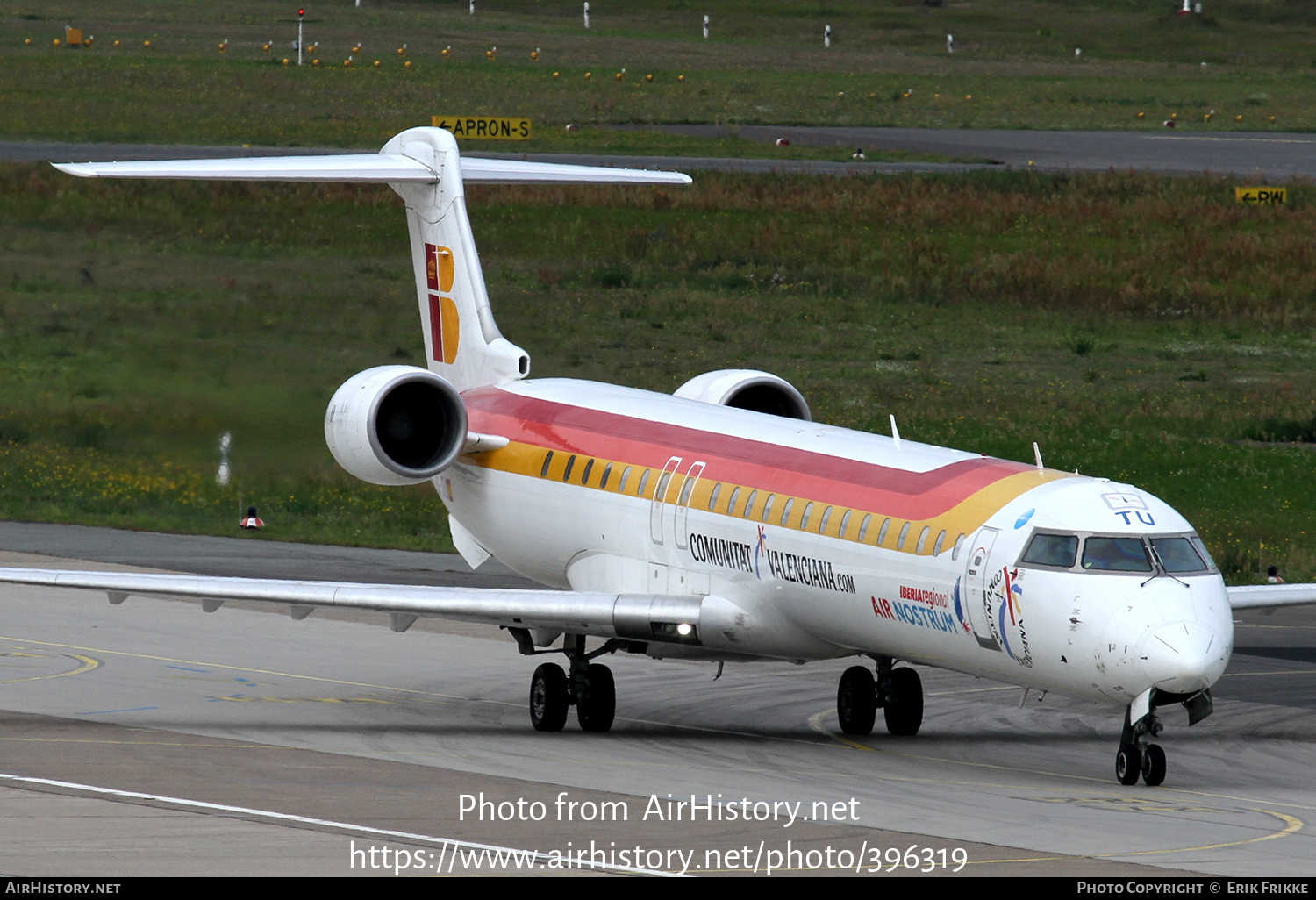 Aircraft Photo of EC-JTU | Bombardier CRJ-900ER (CL-600-2D24) | Iberia Regional | AirHistory.net #396319