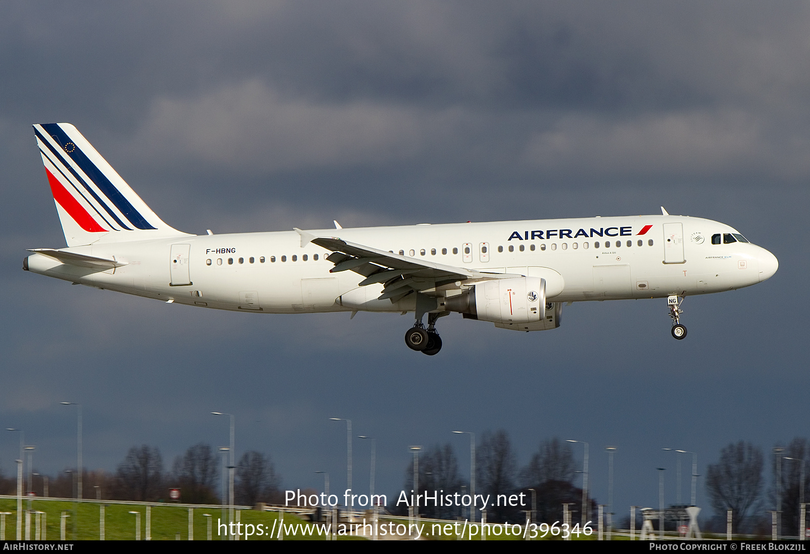 Aircraft Photo of F-HBNG | Airbus A320-214 | Air France | AirHistory.net #396346