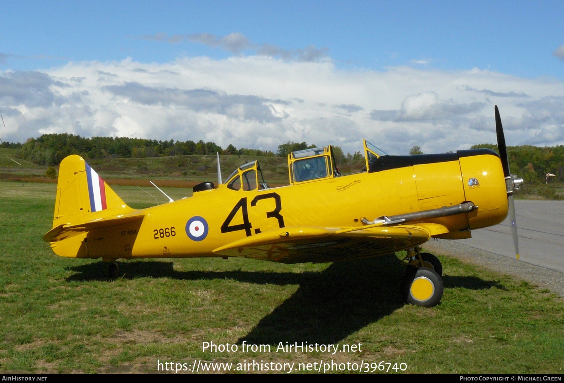 Aircraft Photo of CF-ROA / 2866 | North American Harvard Mk4 | Canada - Air Force | AirHistory.net #396740