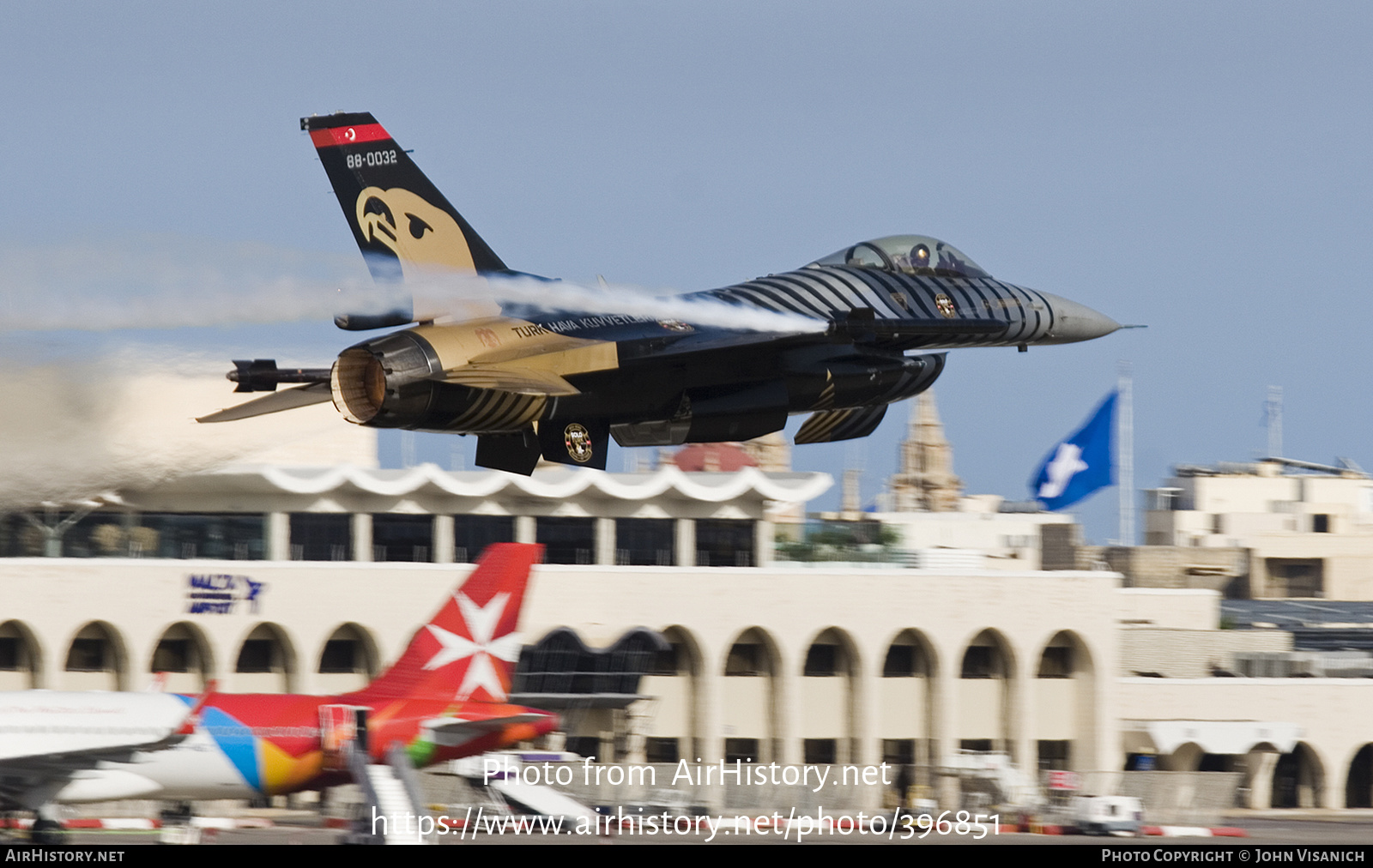 Aircraft Photo of 88-0032 | General Dynamics F-16C Fighting Falcon | Turkey - Air Force | AirHistory.net #396851