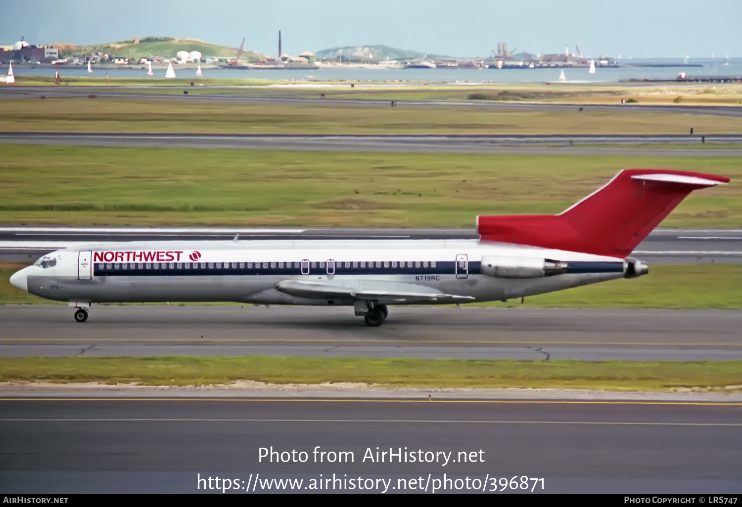 Aircraft Photo of N719RC | Boeing 727-2S7/Adv | Northwest Airlines | AirHistory.net #396871