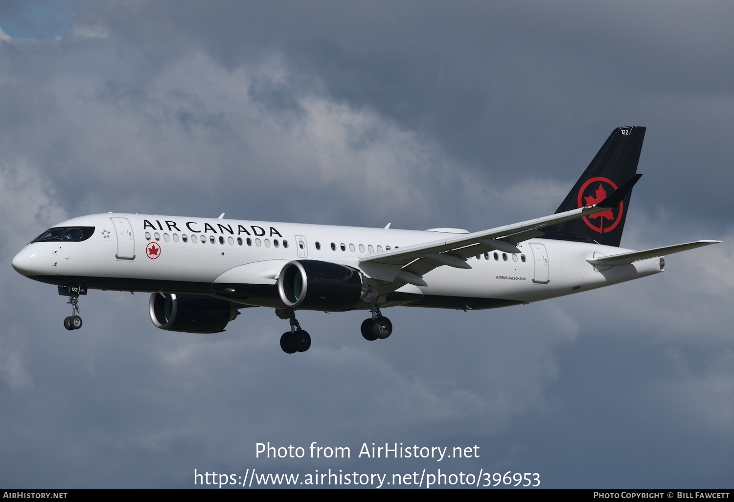 Aircraft Photo of C-GUAC | Airbus A220-371 (BD-500-1A11) | Air Canada | AirHistory.net #396953