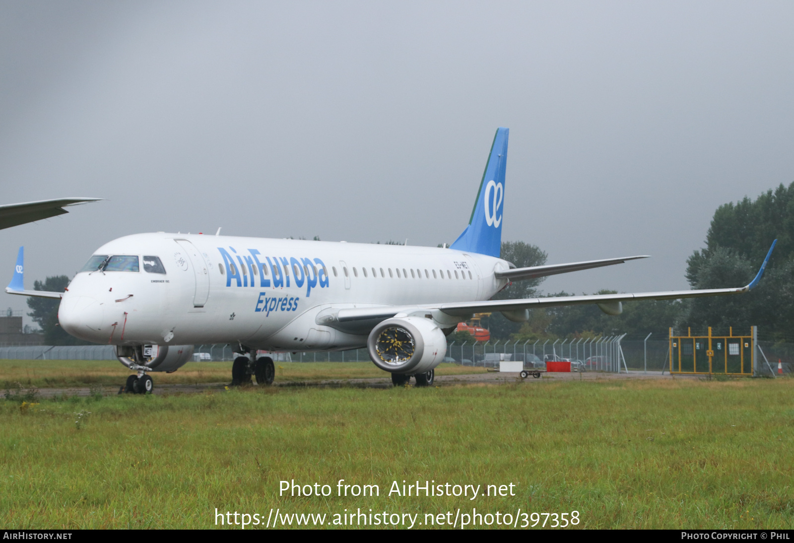 Aircraft Photo of ES-MET | Embraer 195LR (ERJ-190-200LR) | Air Europa Express | AirHistory.net #397358