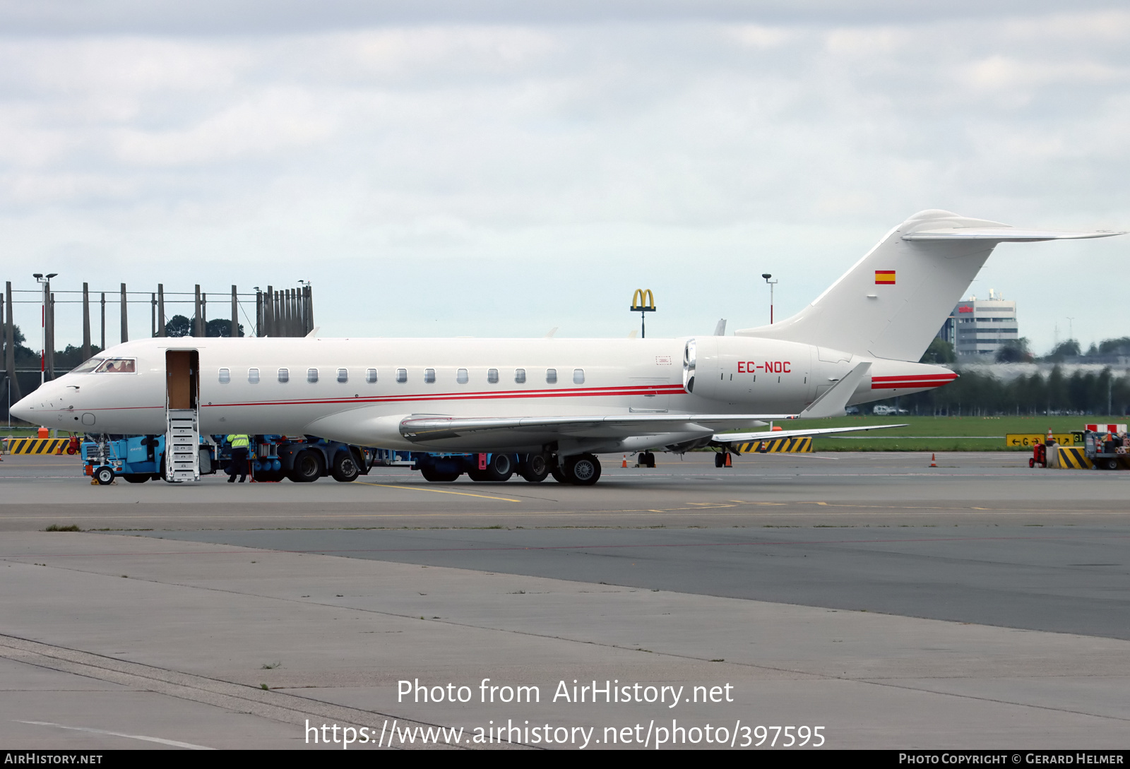 Aircraft Photo of EC-NOC | Bombardier Global 6500 (BD-700-1A10) | AirHistory.net #397595