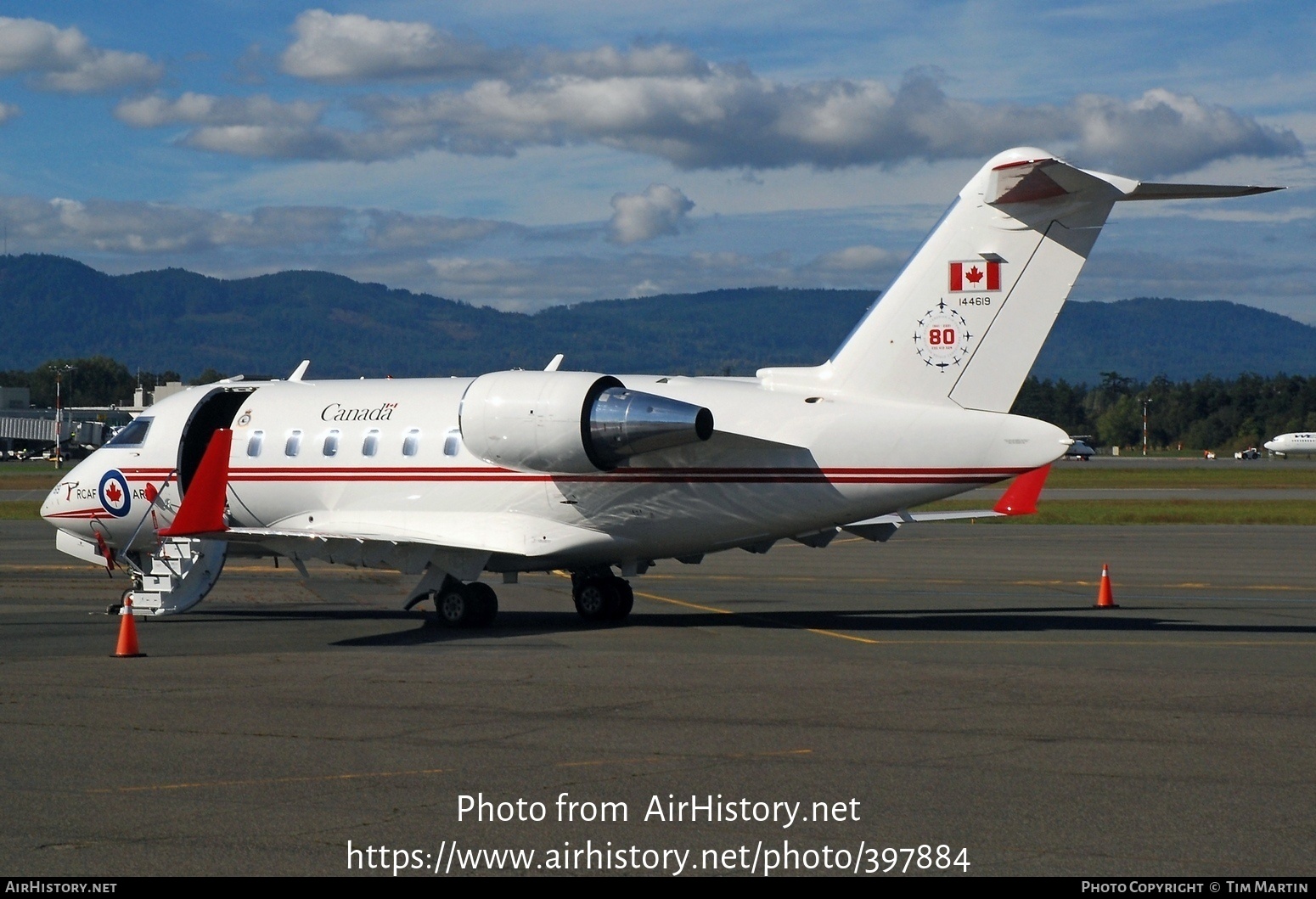 Aircraft Photo of 144619 | Bombardier CC-144D Challenger (650/CL-600-2B16) | Canada - Air Force | AirHistory.net #397884