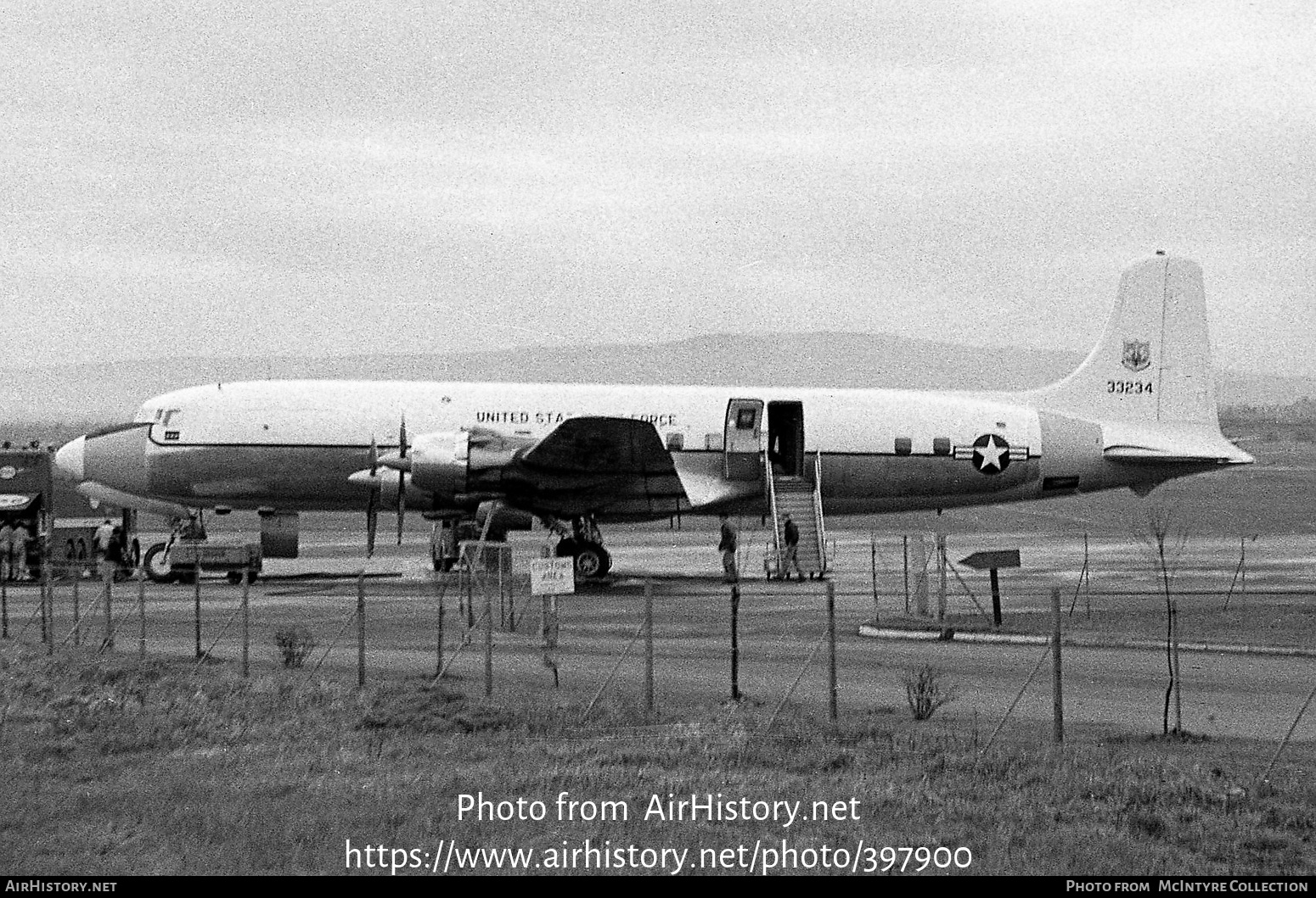 Aircraft Photo of 53-3234 / 33234 | Douglas VC-118A Liftmaster | USA - Air Force | AirHistory.net #397900