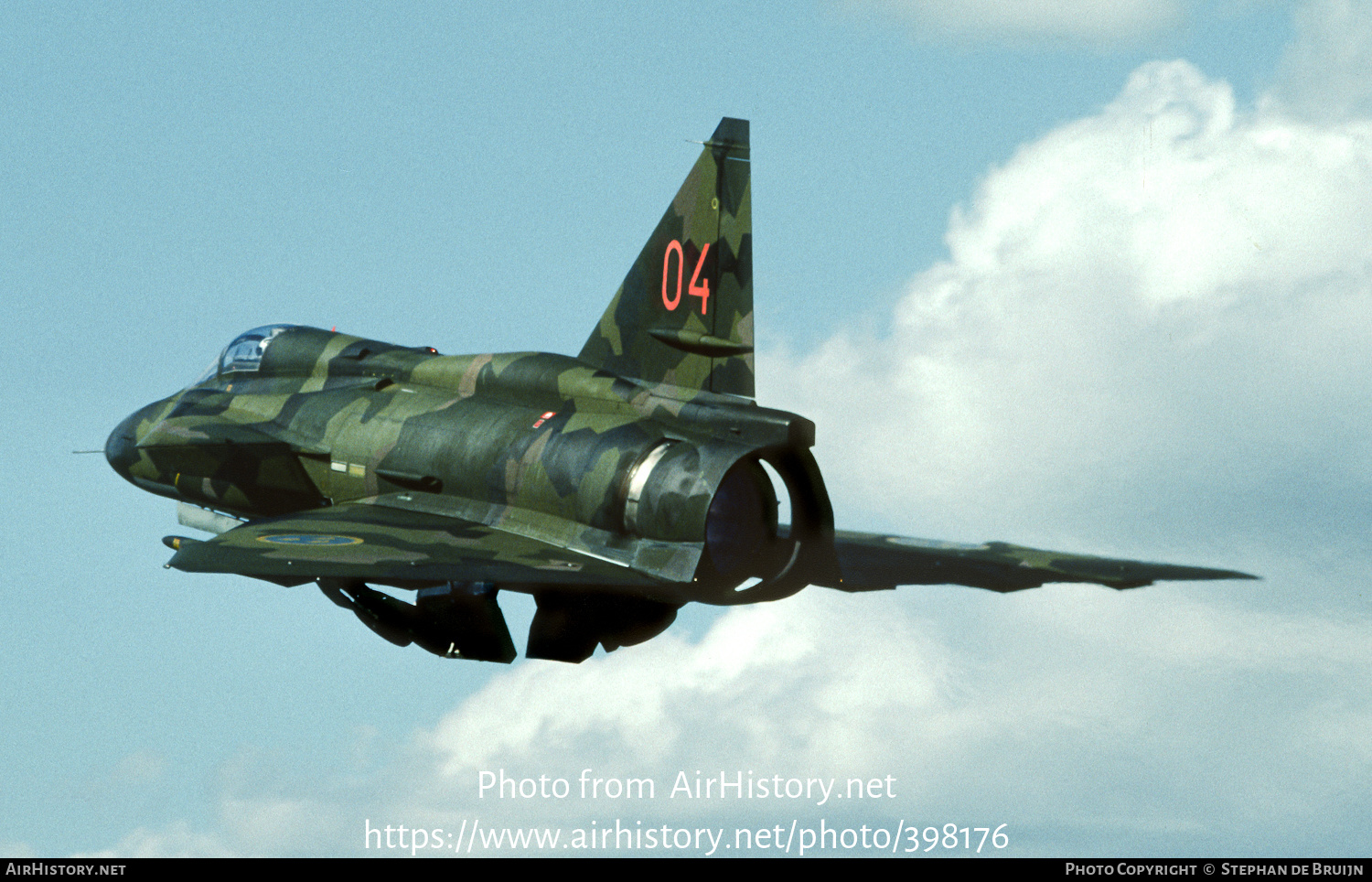 Aircraft Photo of 37072 | Saab AJS37 Viggen | Sweden - Air Force | AirHistory.net #398176